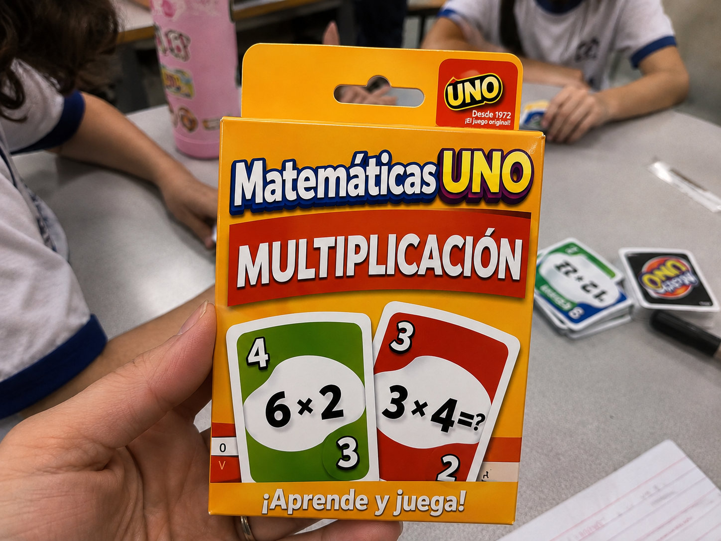 Primer plano de la baraja de Multiplicación de Math UNO